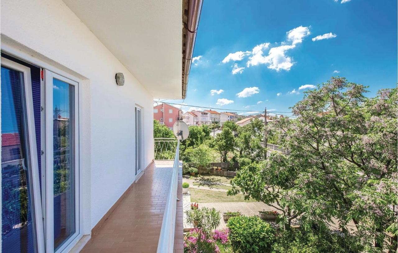 2 Bedroom Stunning Apartment In Novi Vinodolski Esterno foto